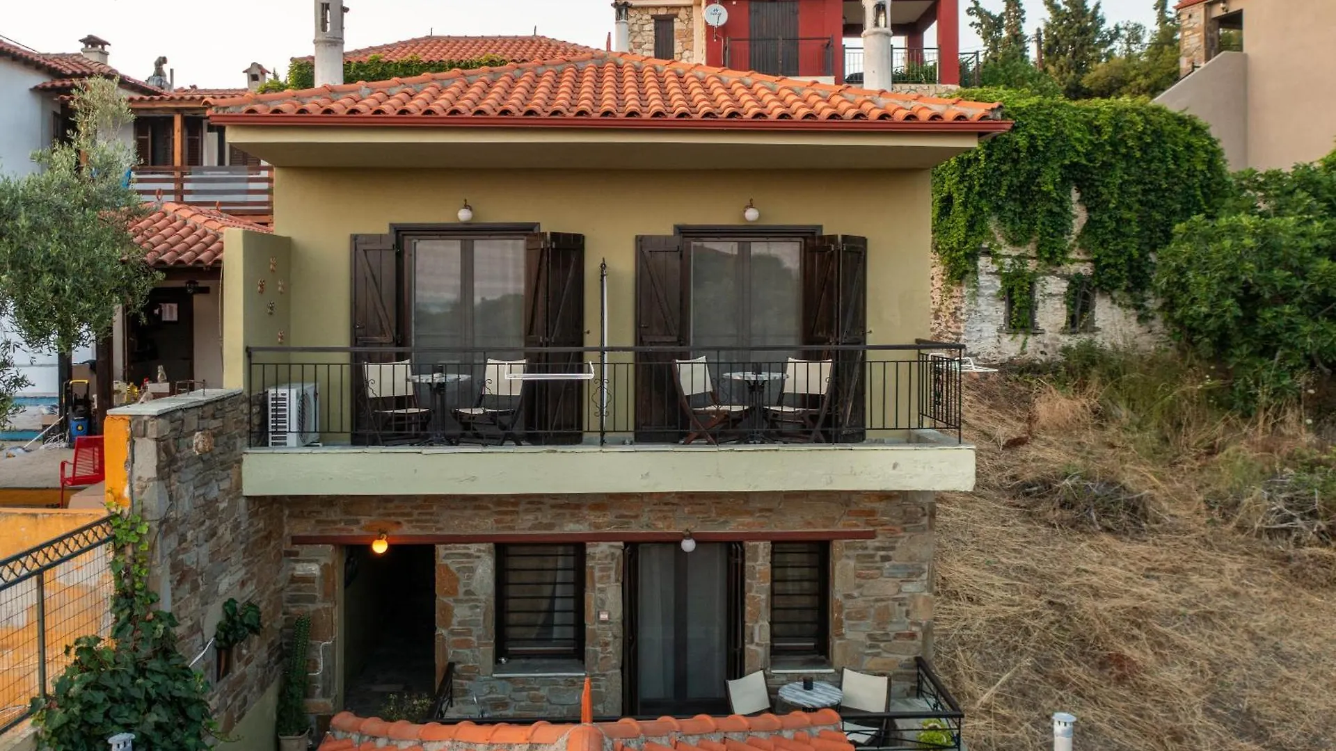 Oreiades Guesthouse Parthenón